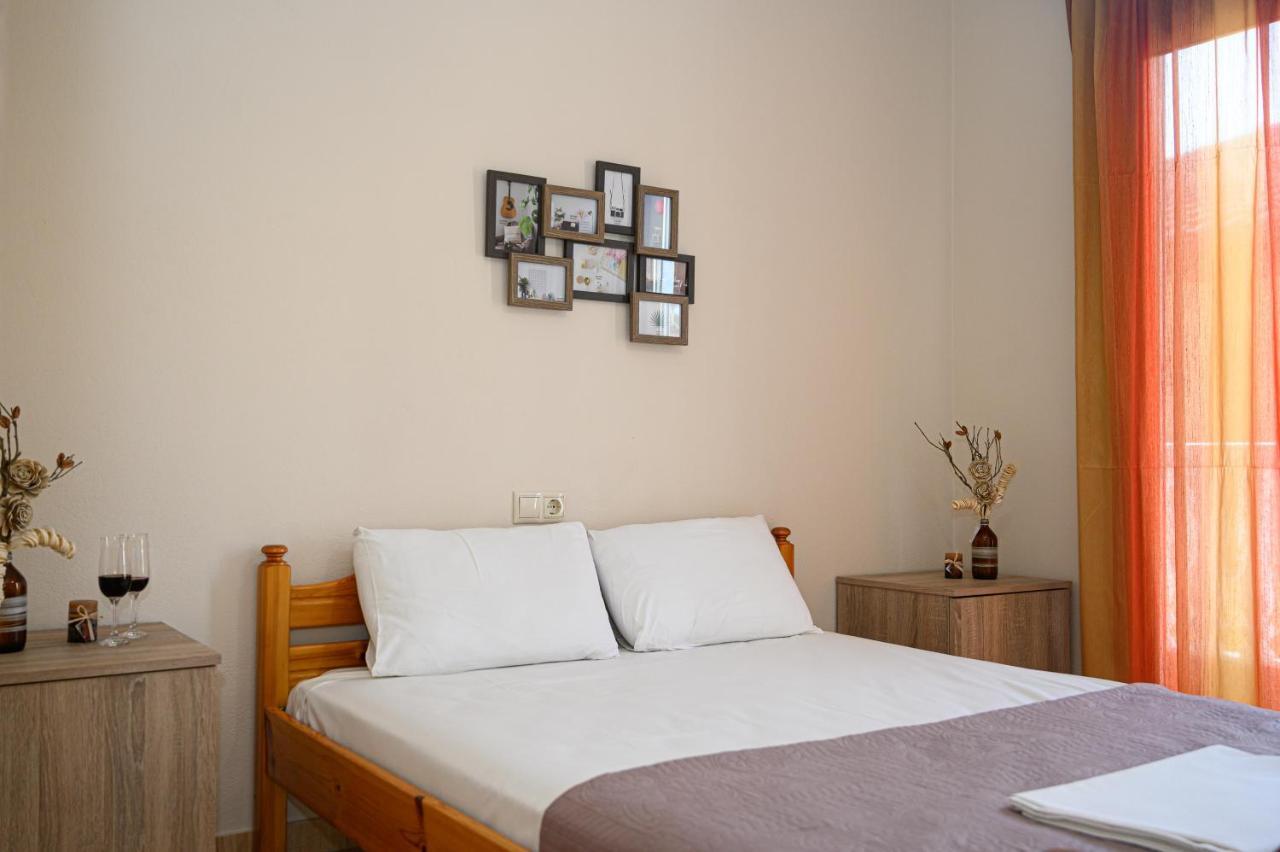 Anastasios Room'S Olympiakí Aktí Luaran gambar