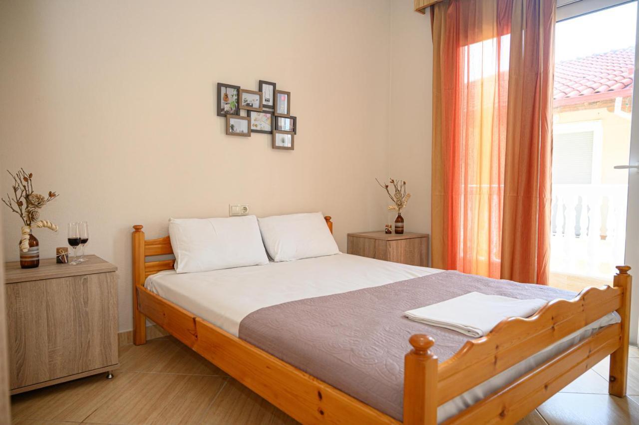 Anastasios Room'S Olympiakí Aktí Luaran gambar