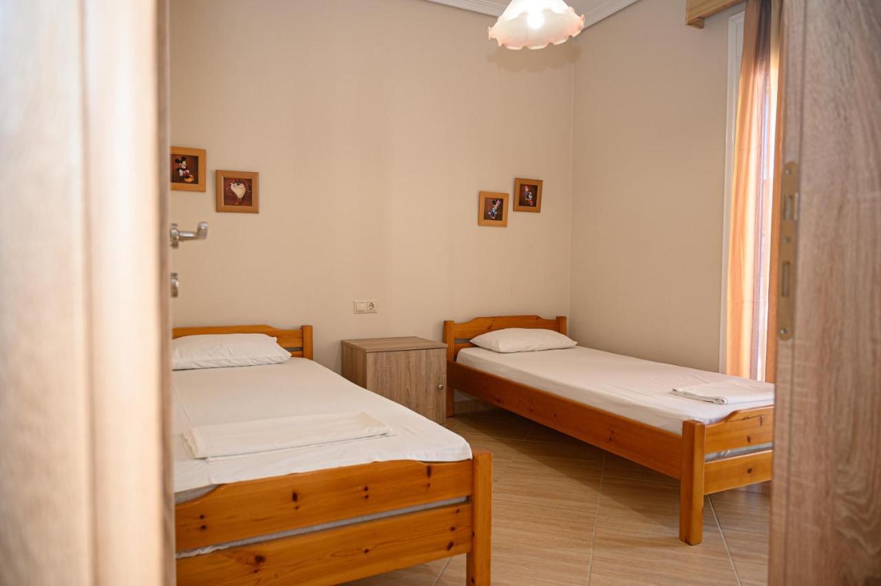 Anastasios Room'S Olympiakí Aktí Luaran gambar